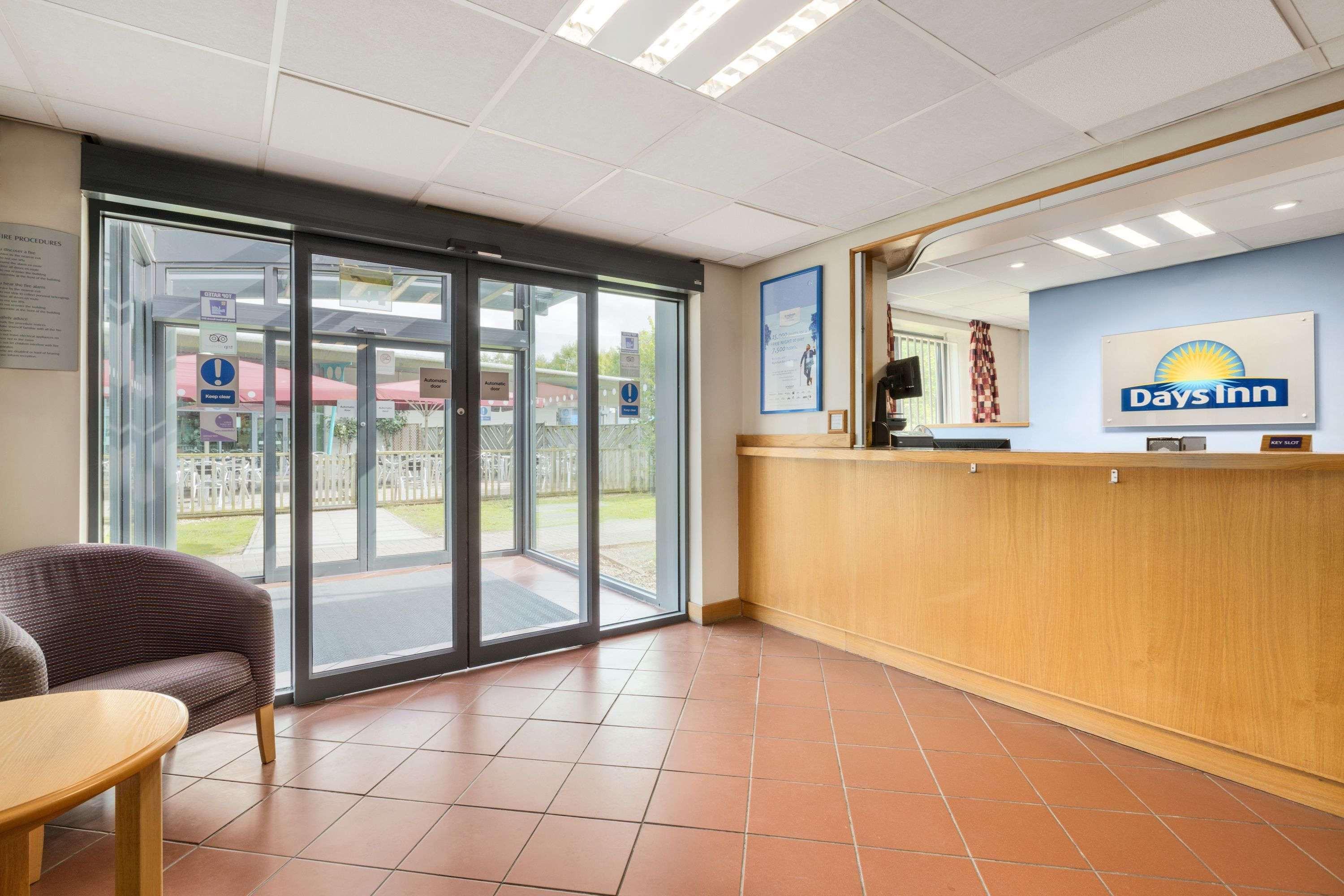 Days Inn Winchester Ngoại thất bức ảnh