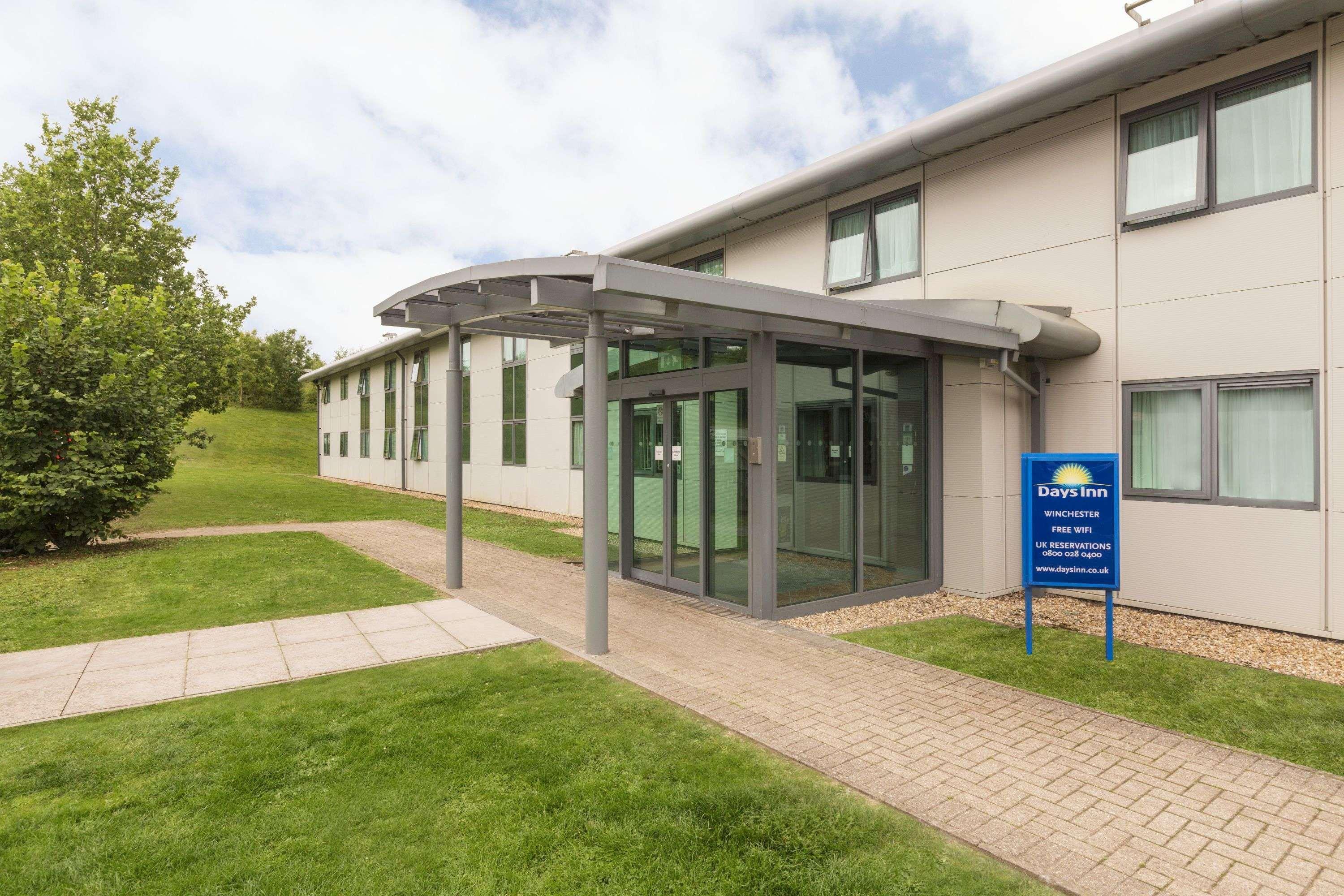 Days Inn Winchester Ngoại thất bức ảnh