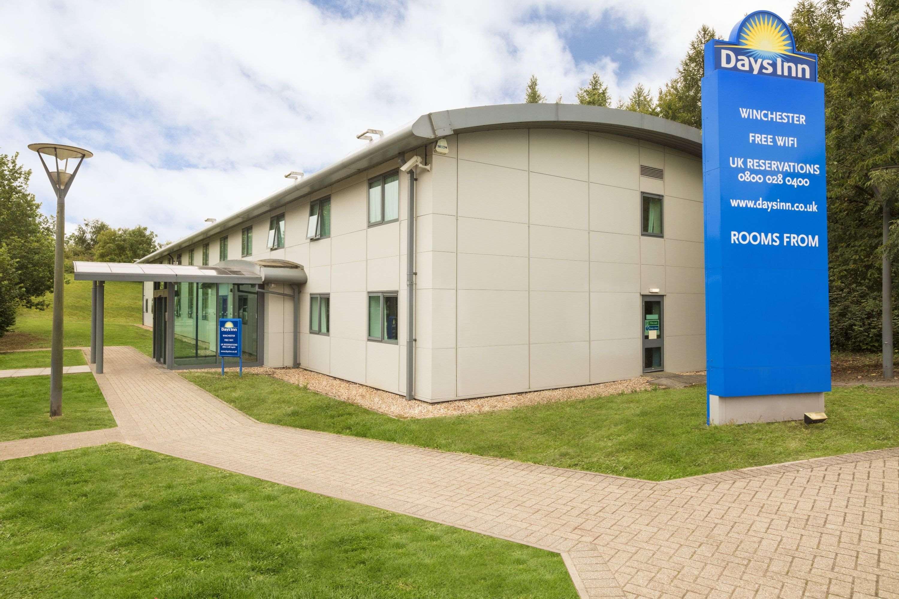 Days Inn Winchester Ngoại thất bức ảnh