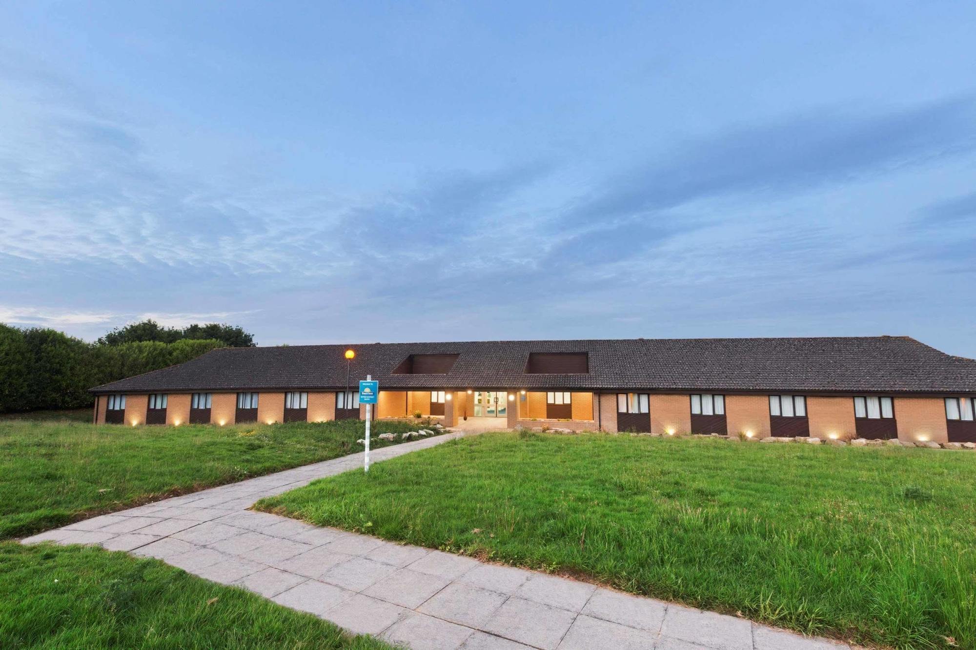 Days Inn Winchester Ngoại thất bức ảnh